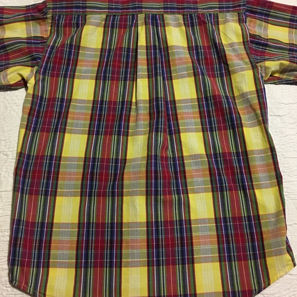 👊🏽 Men’s Polo Button Down - Picture 2 of 3